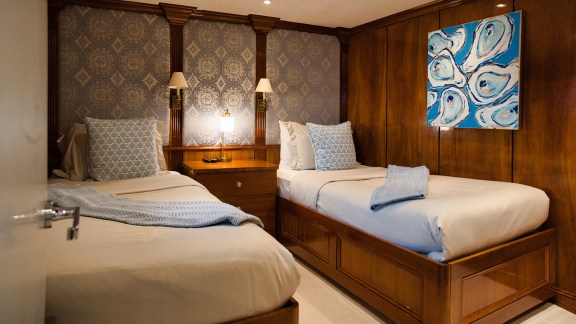 Image of BLU yacht #16