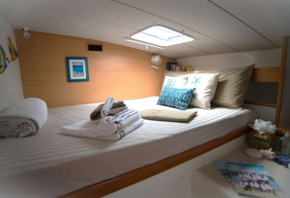 FREE INGWE Guest Queen Cabin