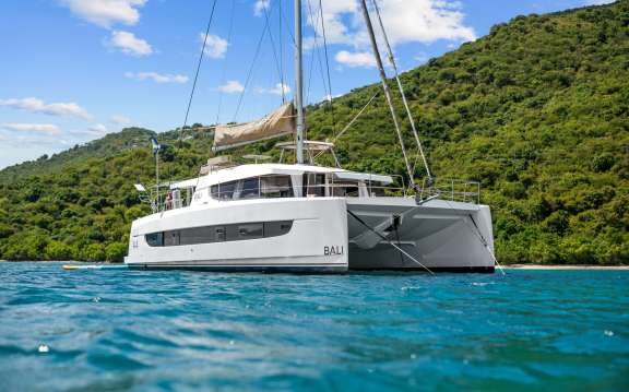 Image of MAH NA MAH NA yacht #2