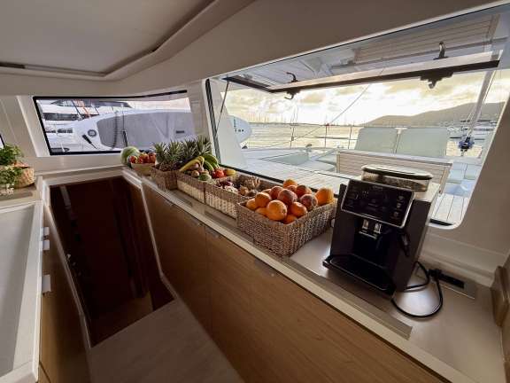 Image of MASTERMIND II yacht #6