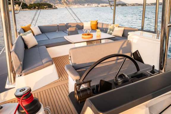 Image of VALINOR yacht #4