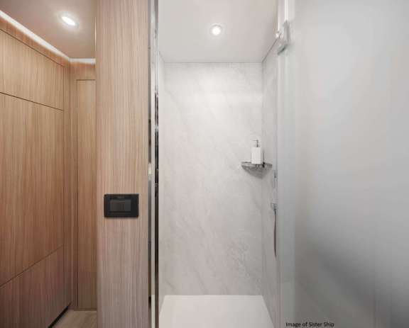 Image of Viridian yacht #9