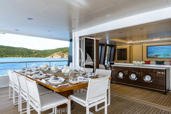 Image of BELLA yacht #33