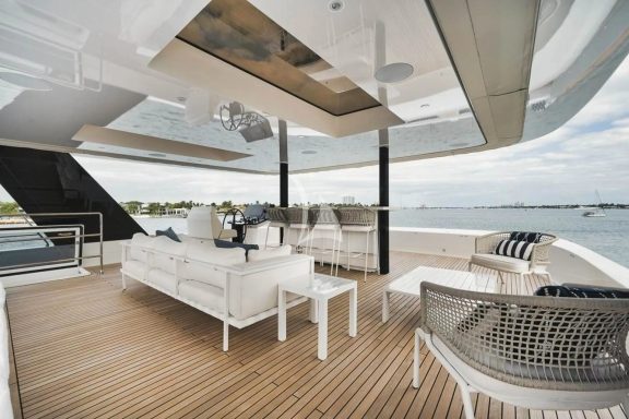 Flybridge