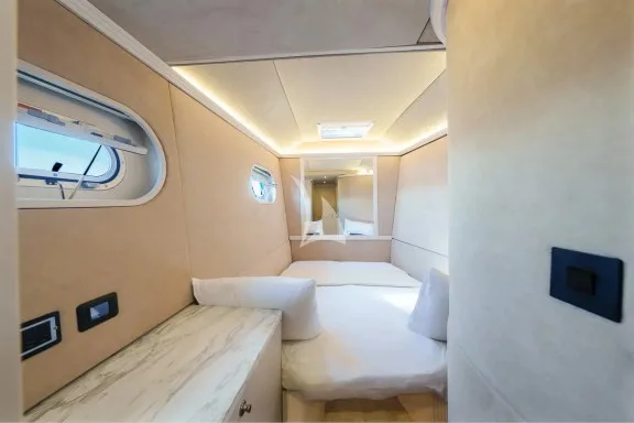 Twin cabin
