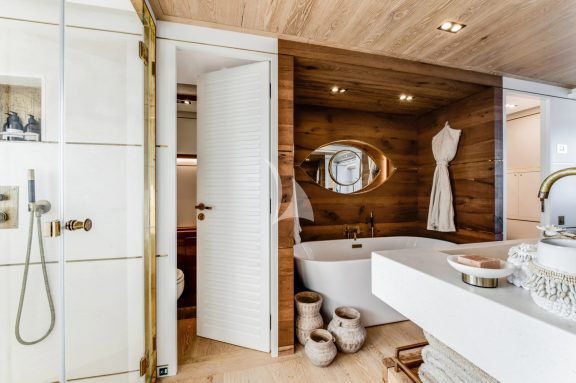 Image of SABAI yacht #23