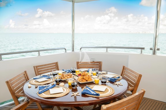 Main deck Dining