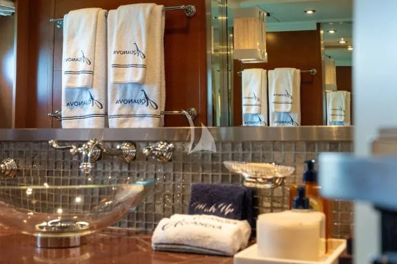 VIP Bathroom with Shower