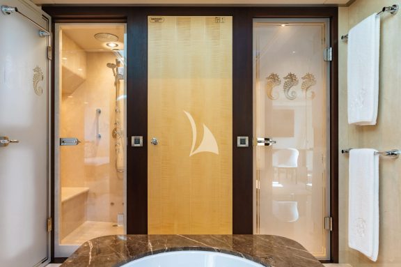 Image of BELLA yacht #12