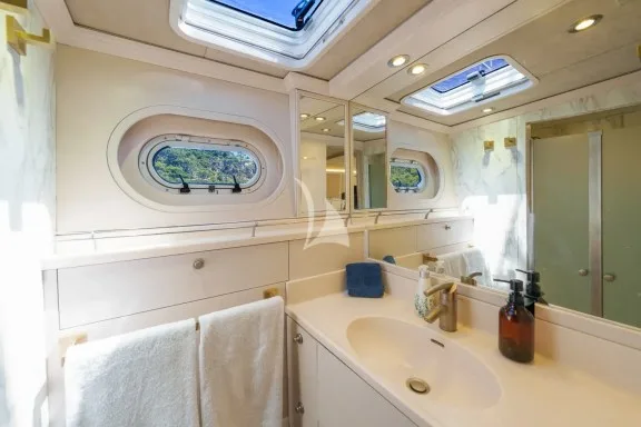 VIP cabin