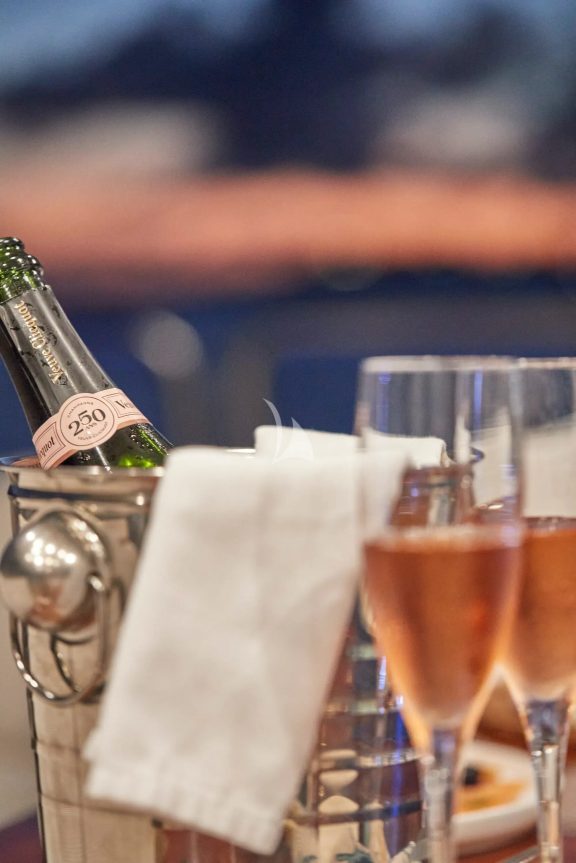 Champagne service