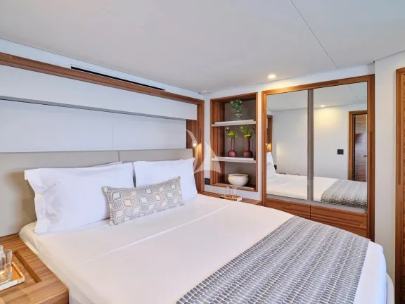 Sistership (guest cabin)