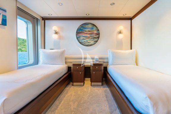 Image of BELLA yacht #20