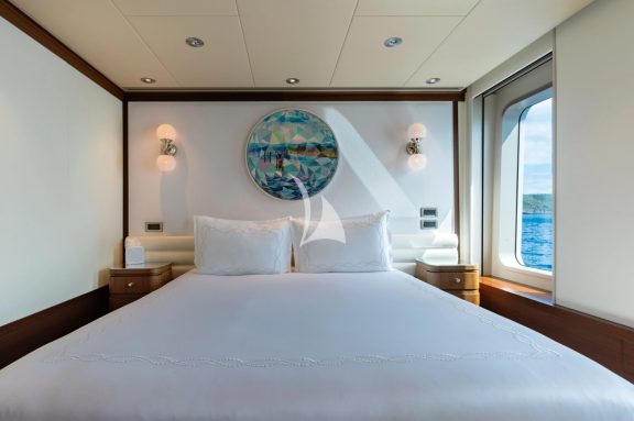 Image of BELLA yacht #19