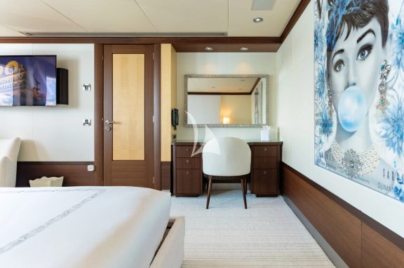 Image of BELLA yacht #25