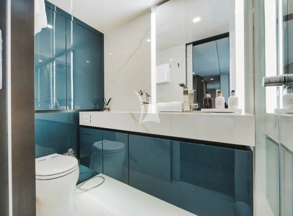 Ensuite