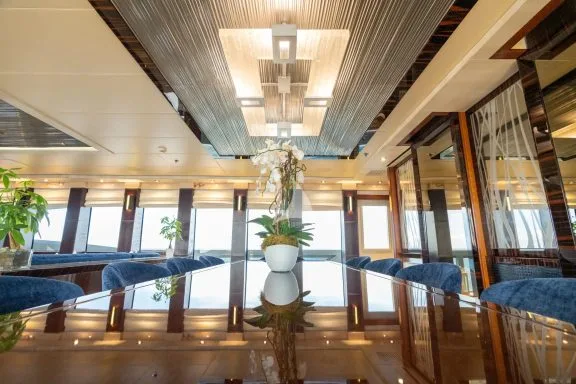 Main Salon Dining
