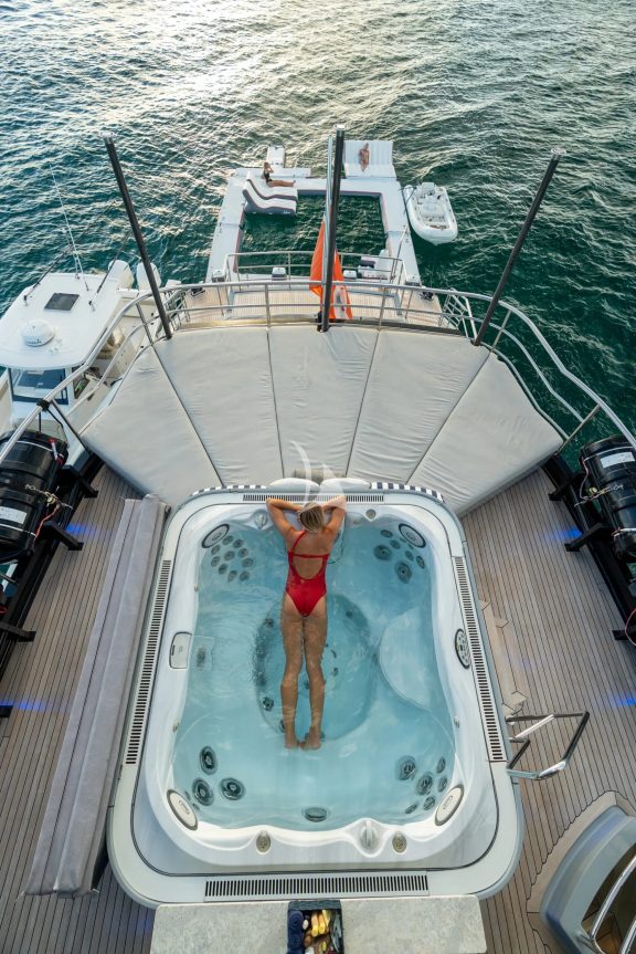 Image of AQUANOVA yacht #52