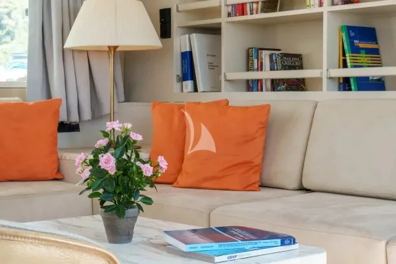 Image of MIROVIA yacht #28