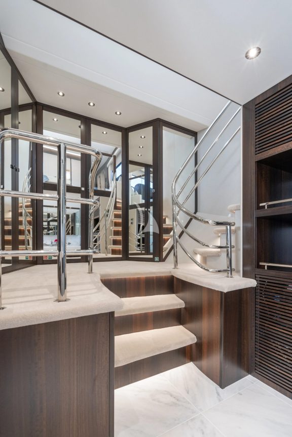 MAIN DECK MASTER STATEROOM FOYER