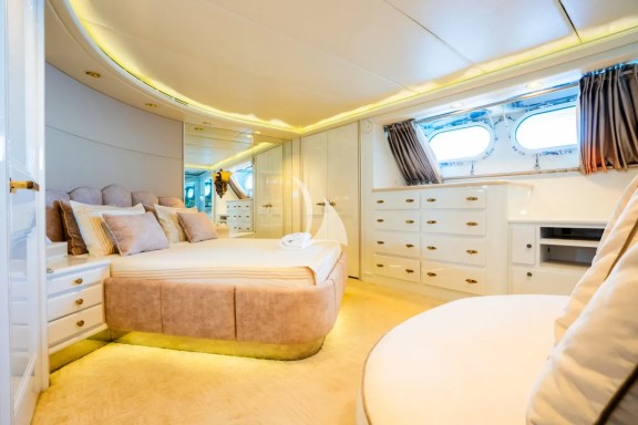 Image of GRACE yacht #25