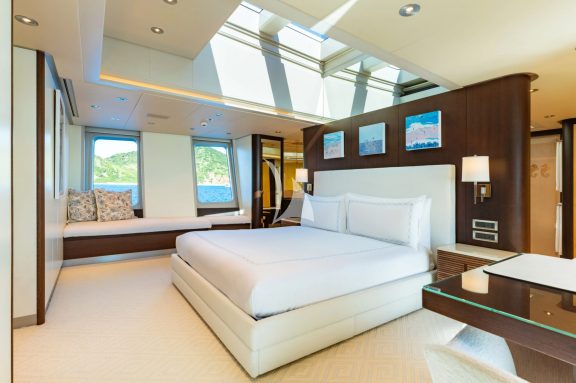 Image of BELLA yacht #10
