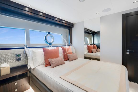 VIP 1 STATEROOM
