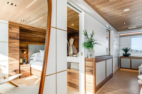 Image of SABAI yacht #20