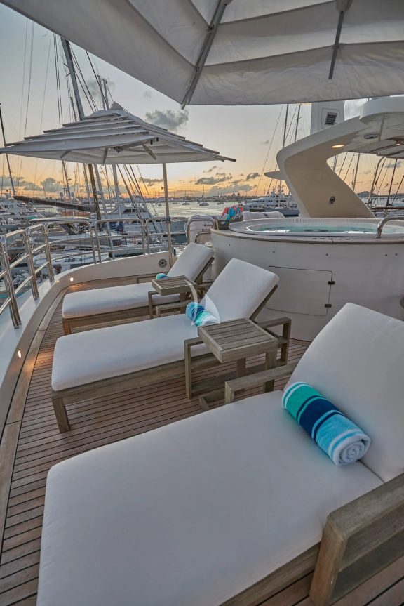 Sun loungers sundeck aft