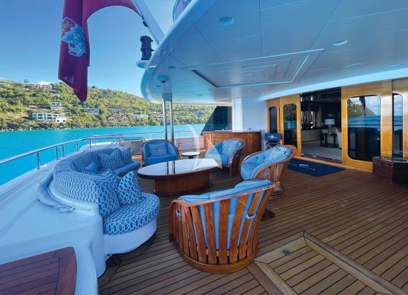 The main deck aft allows ample seating for those wanting a bit of fresh air closer to the water.
