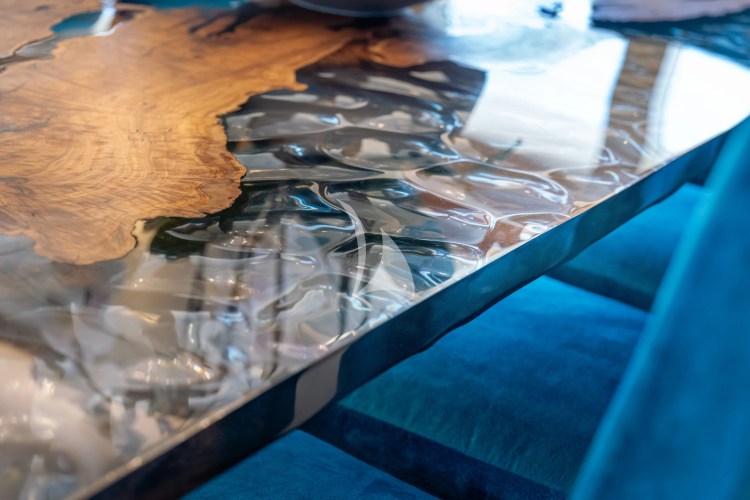 Main Deck Dining Table Detail