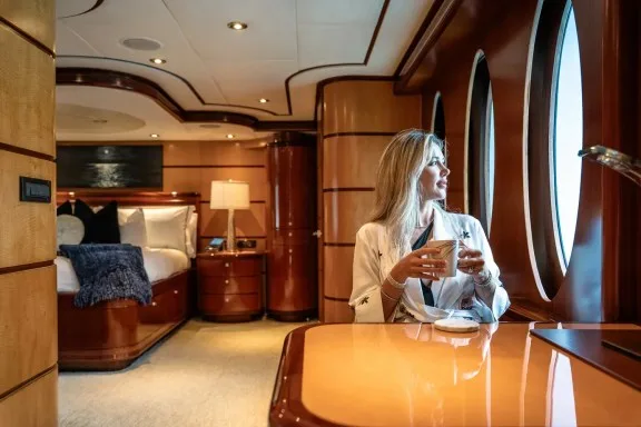 Image of JUST ENOUGH yacht #21