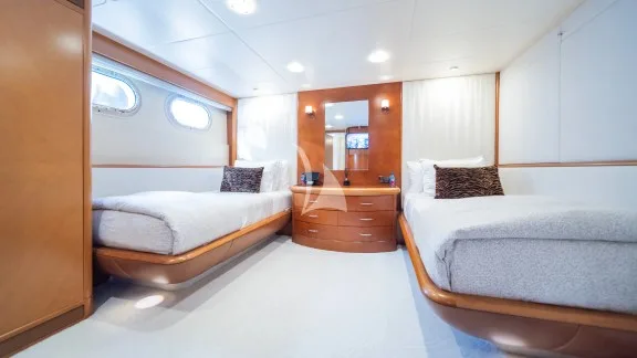 Guest Stateroom (Twin)
