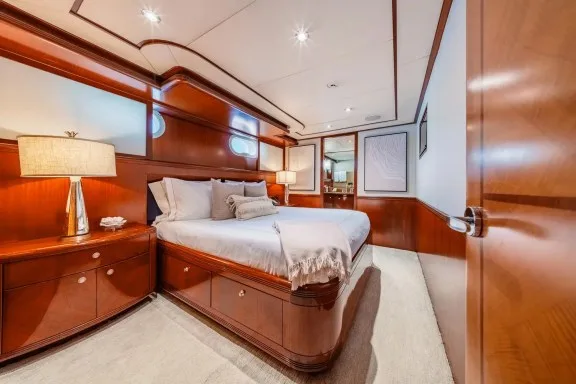 Image of JUST ENOUGH yacht #25