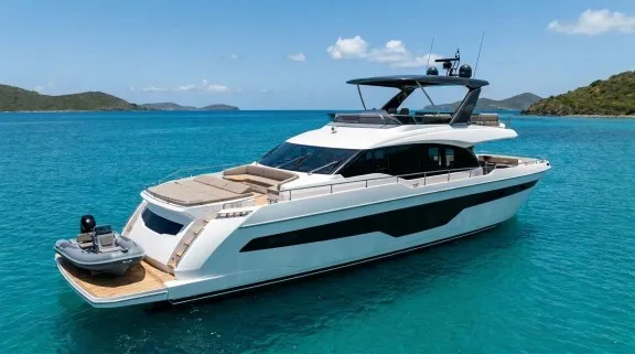 BVI Azimut 80 Class: Azimut or similar