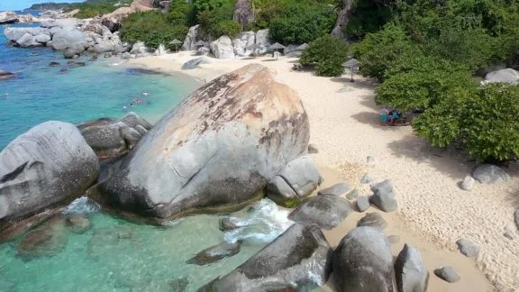 Looking for a BVI Yacht Charter?