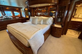 Real Yacht Image from Review