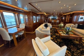 Real Yacht Image from Review