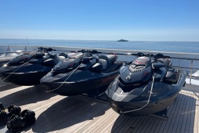 Real Yacht Image from Review