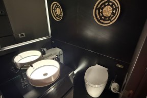 Real Yacht Image from Review