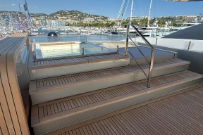 Real Yacht Image from Review