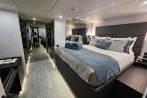 Real Yacht Image from Review