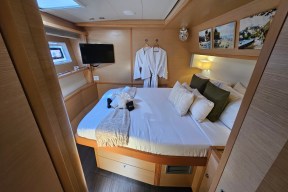 Real Yacht Image from Review