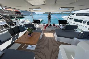 Real Yacht Image from Review