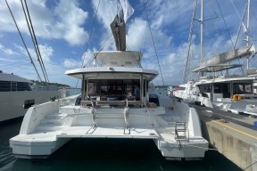 Real Yacht Image from Review