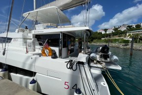 Real Yacht Image from Review