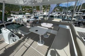 Real Yacht Image from Review