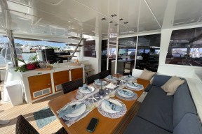 Real Yacht Image from Review