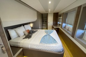 Real Yacht Image from Review