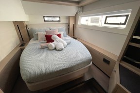 Real Yacht Image from Review